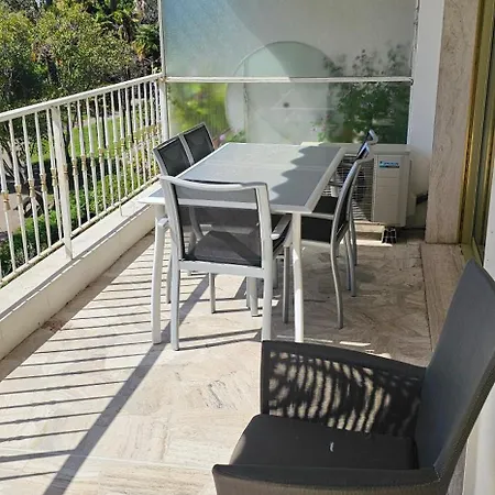 Bella D'azur Apartment *