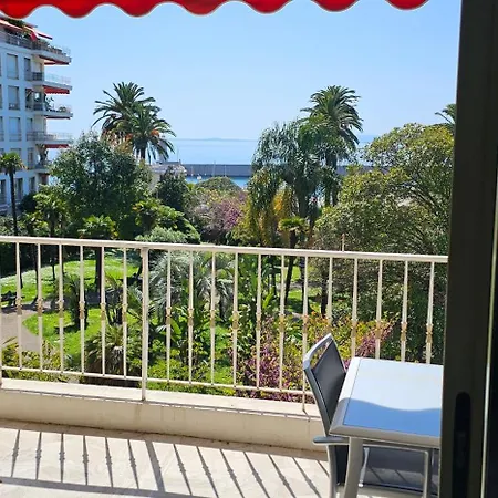 Bella D'azur Apartment *